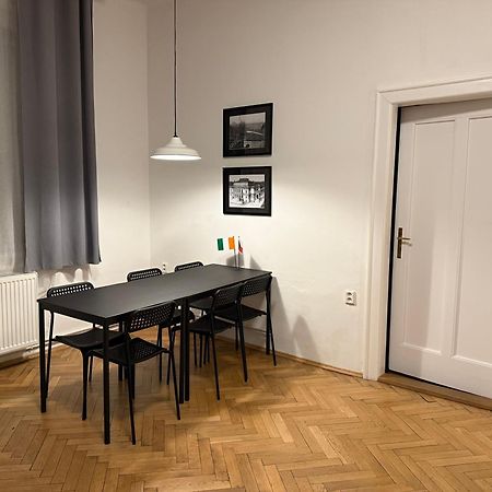 Castle View Apartment プラハ エクステリア 写真