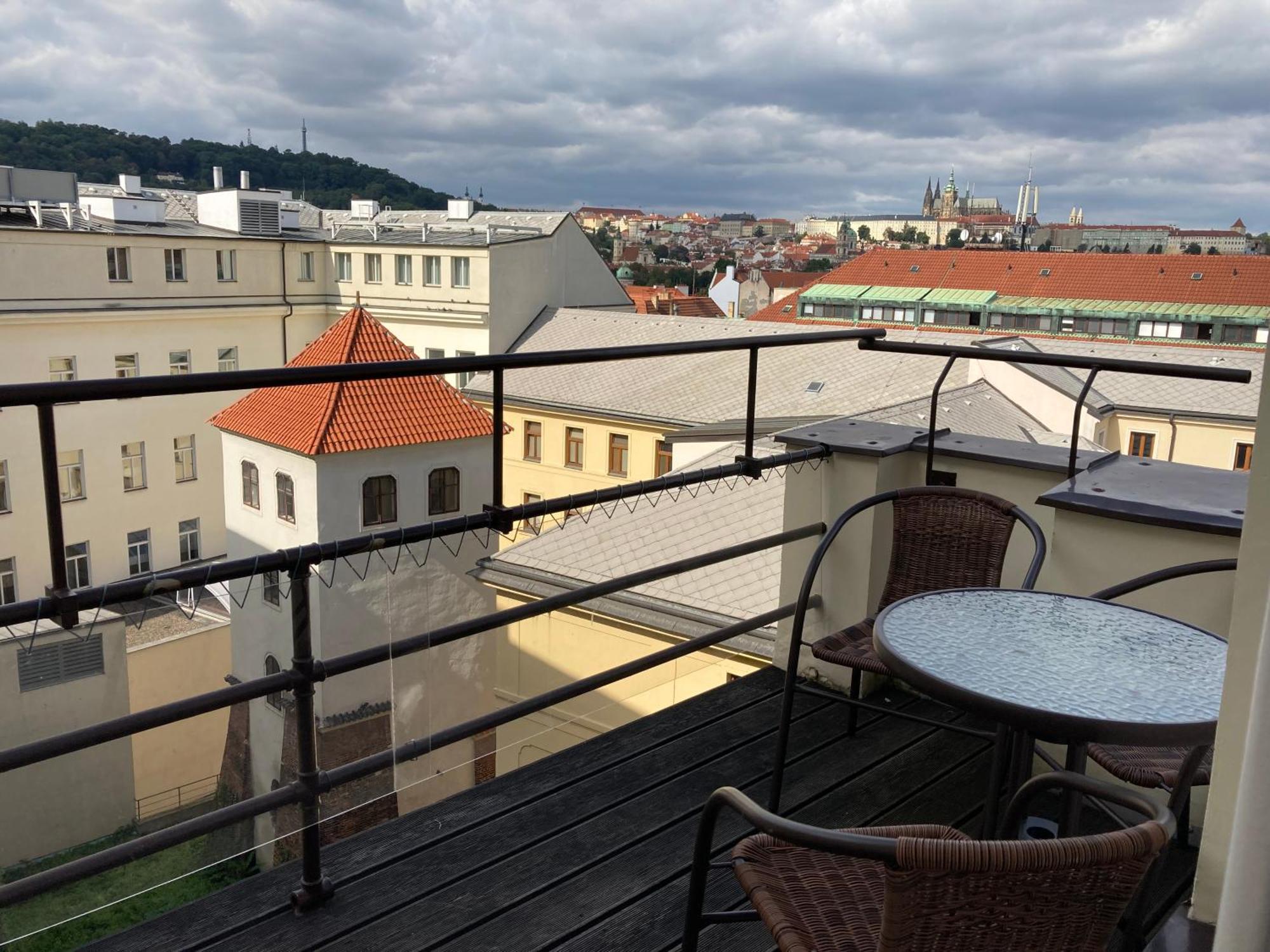 Castle View Apartment プラハ エクステリア 写真